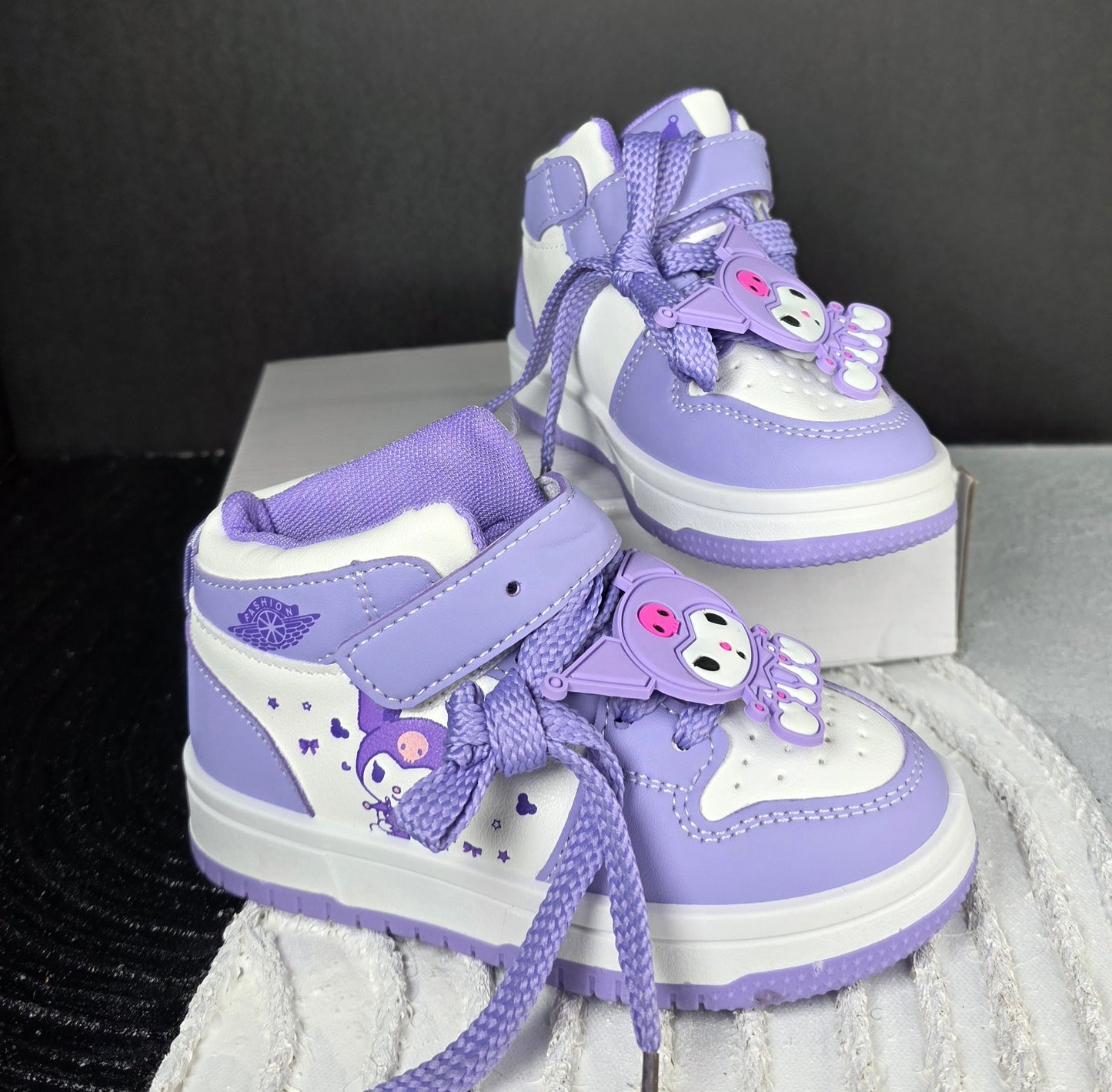 Sneaker - 26
