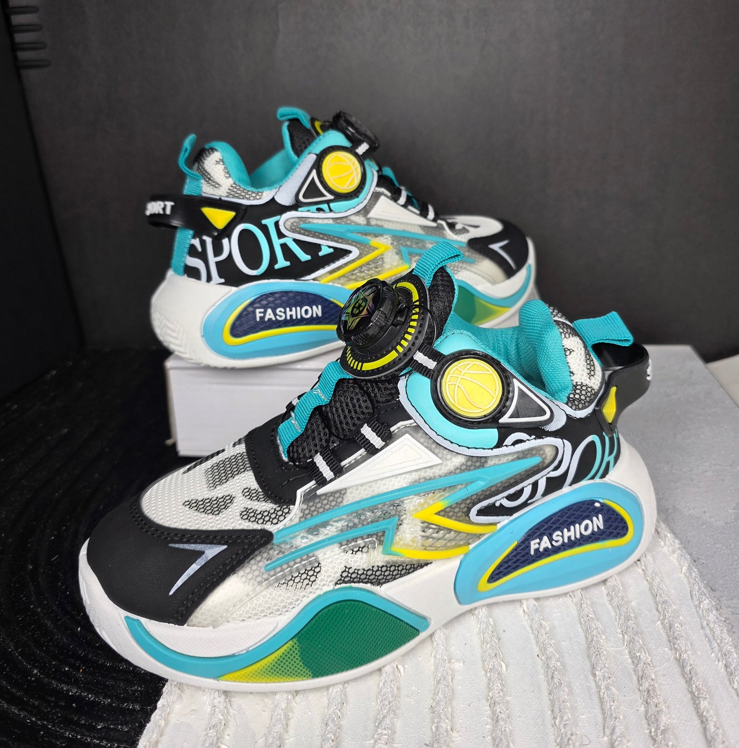 Sneaker - 34