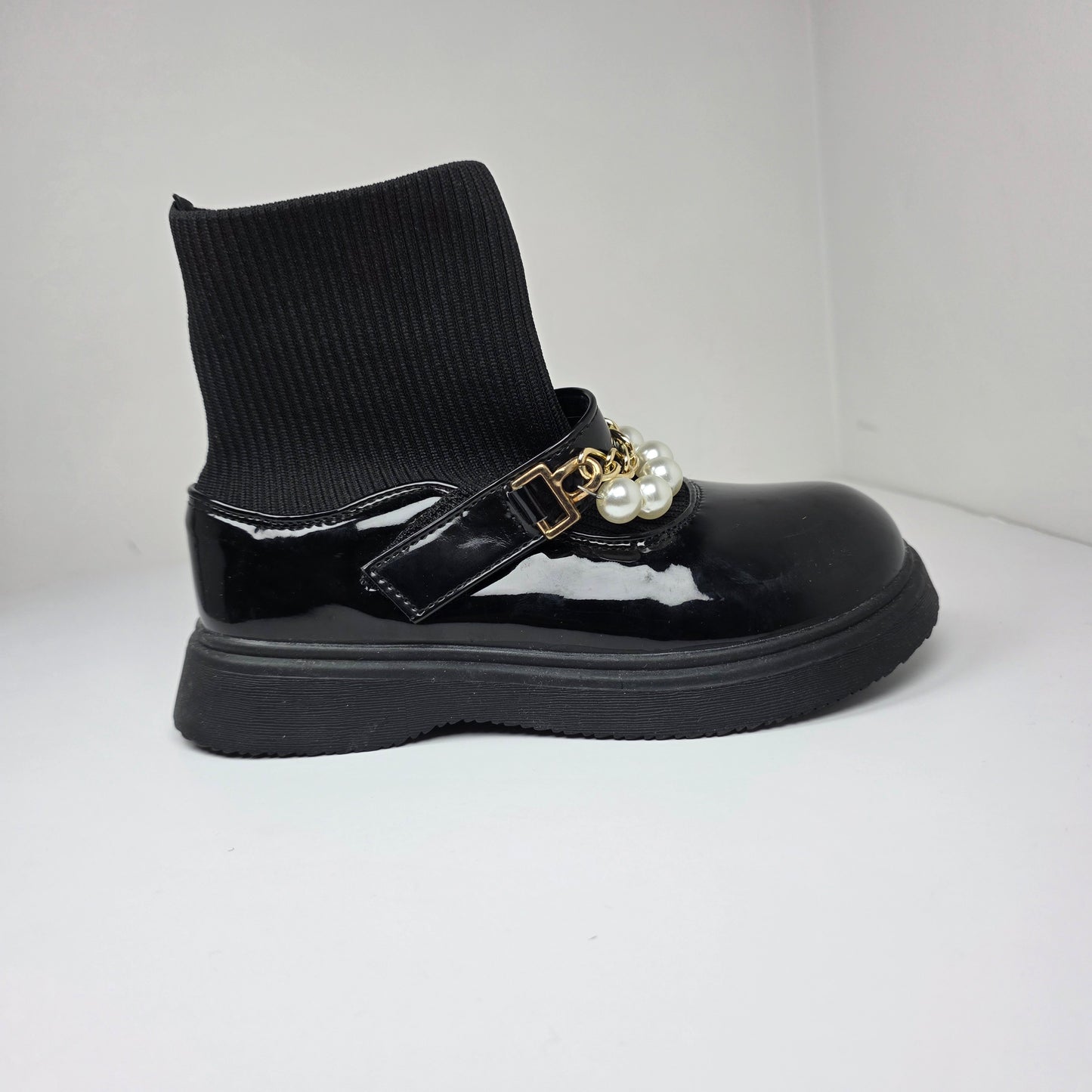 Pearl boots