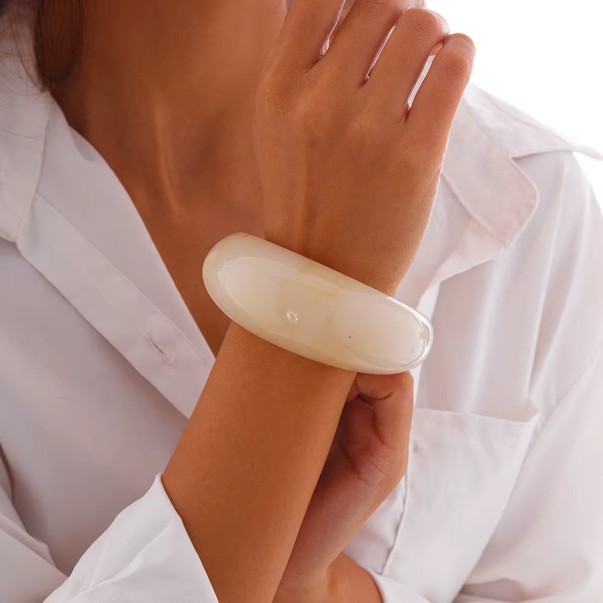 Resin acrylic open bangle bracelet