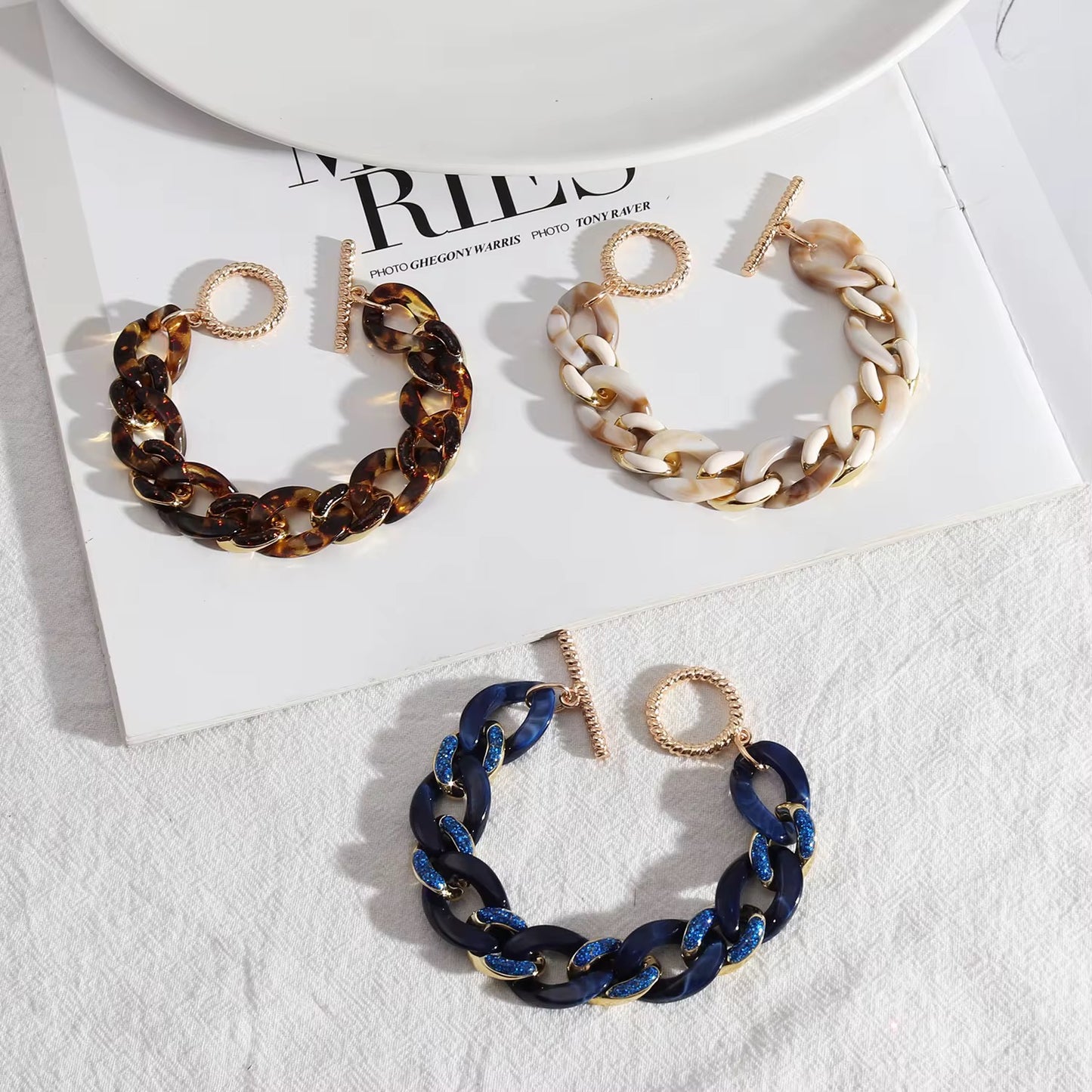 Vintage metal acrylic splicing Thick chain bracelet for women