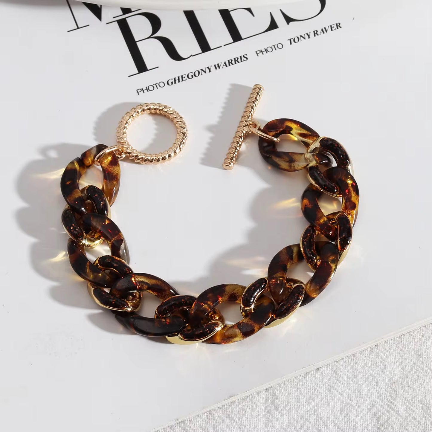 Vintage metal acrylic splicing Thick chain bracelet for women