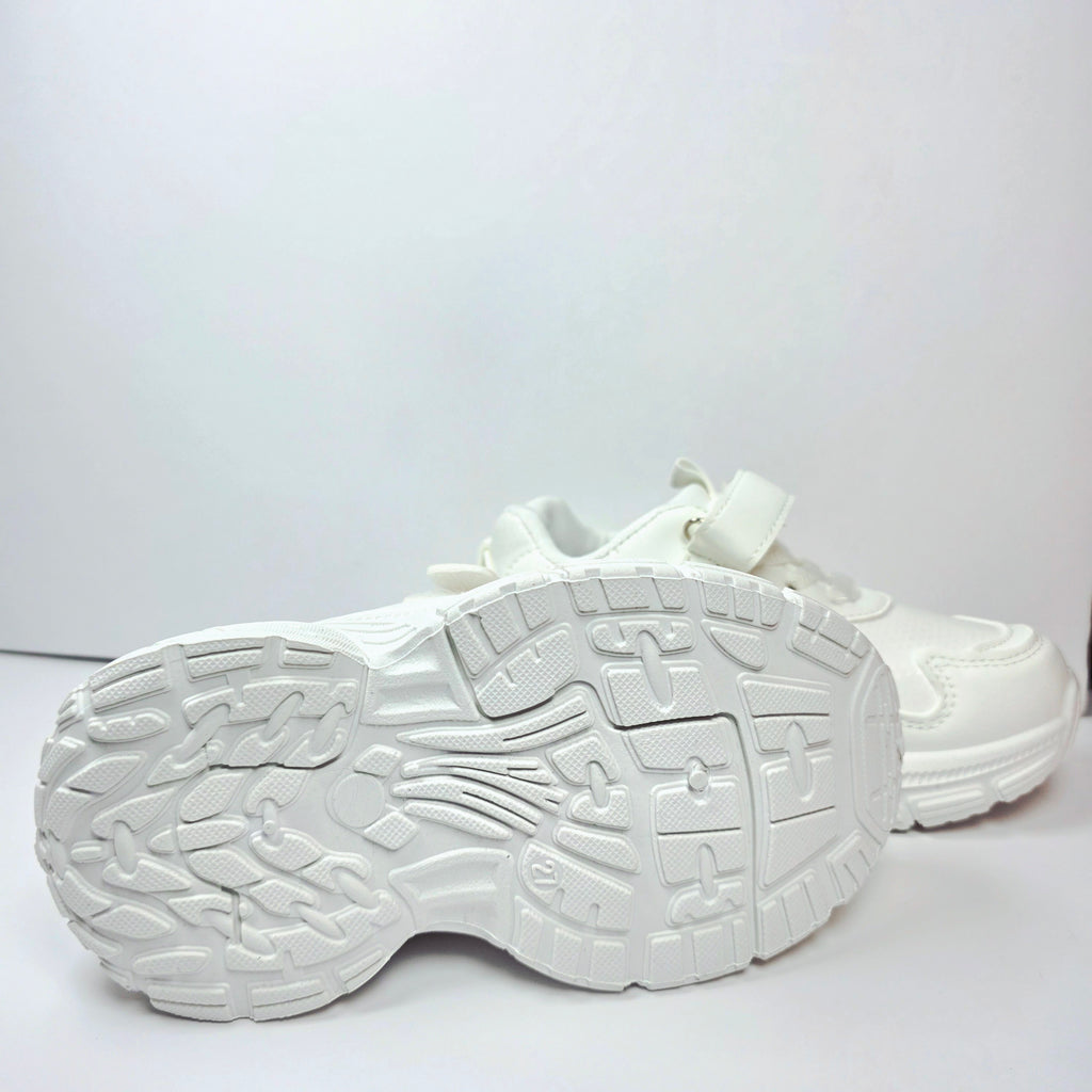 White sneaker - 27