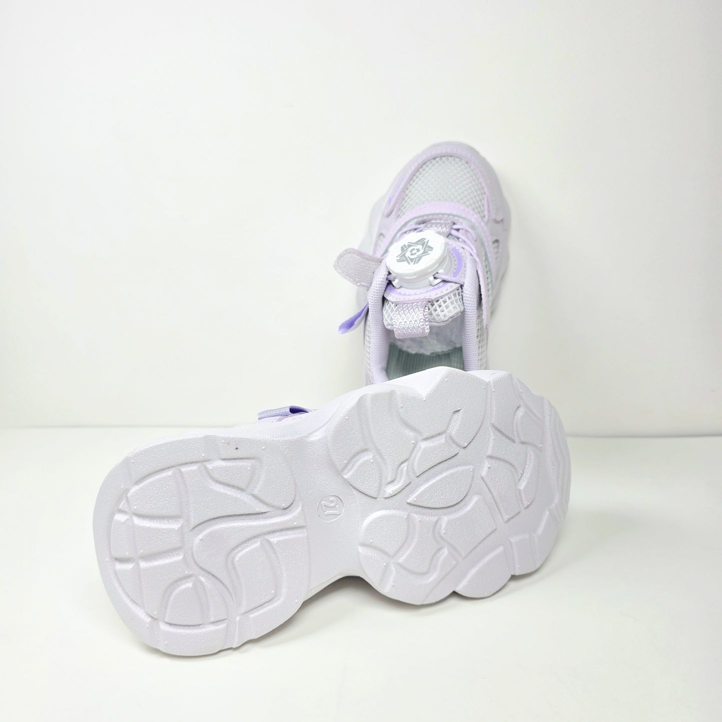 Sneaker  - 27