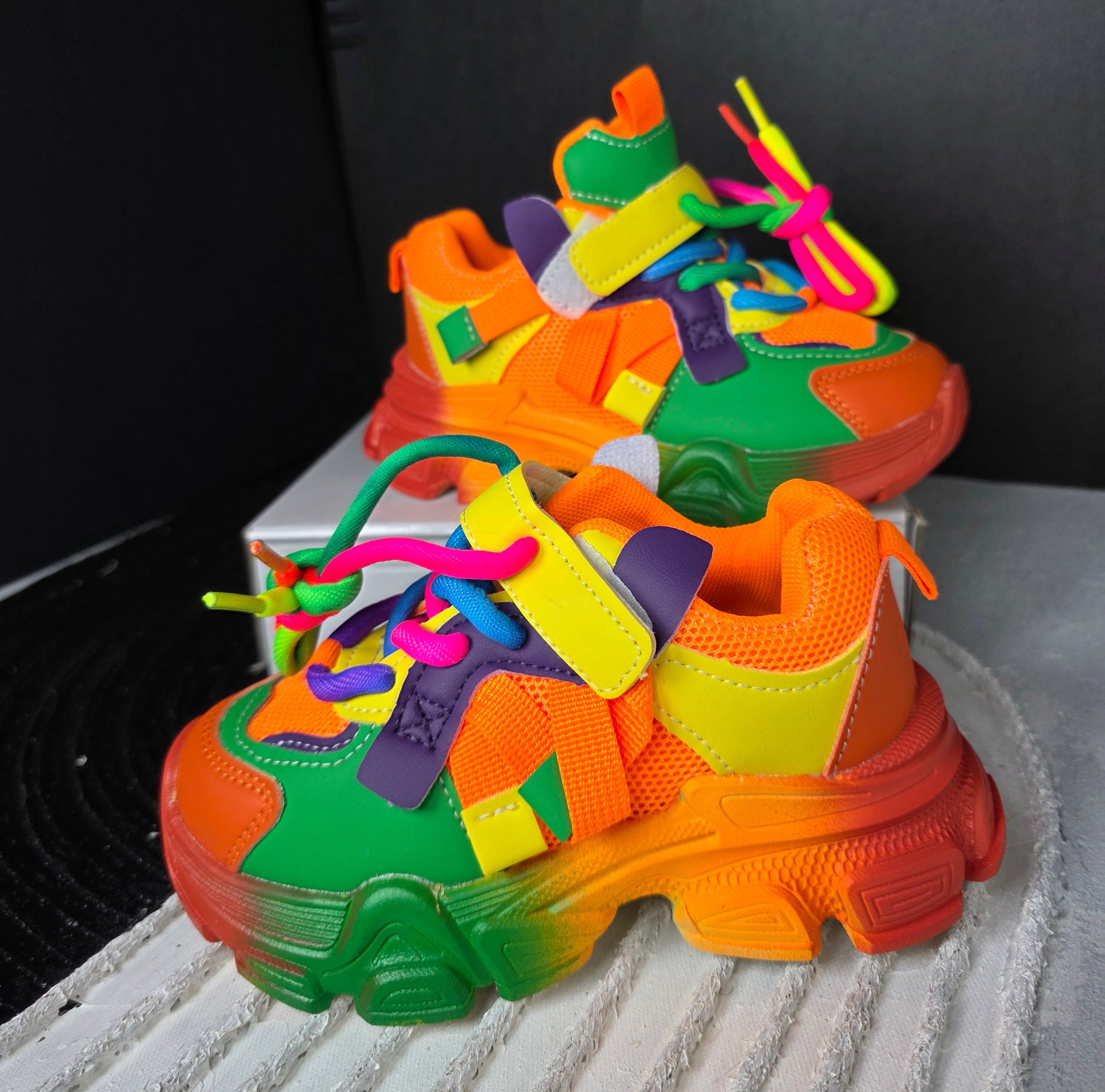 Sneaker multicolor - 26