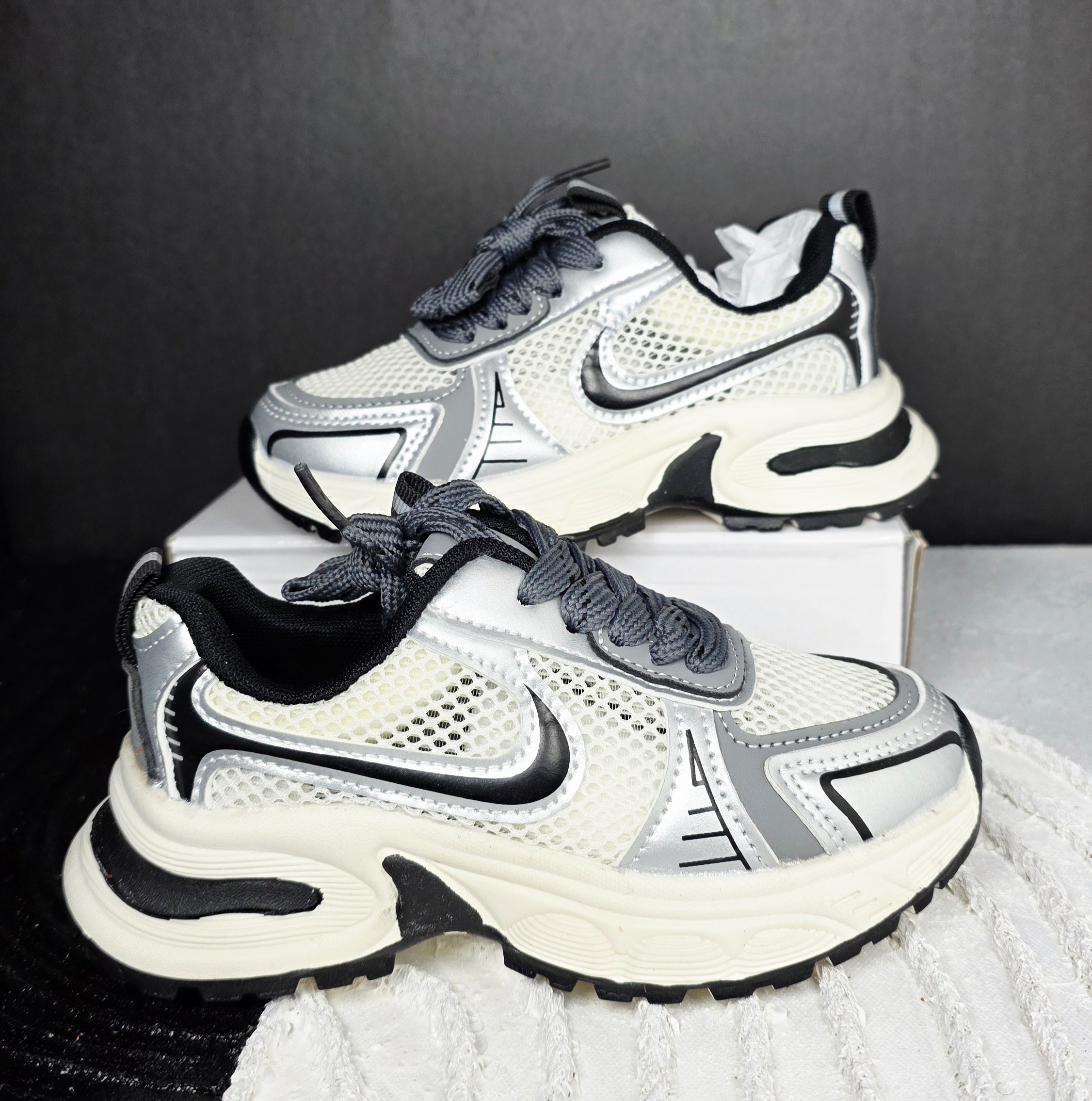 Sneaker  - 26-27-28-32