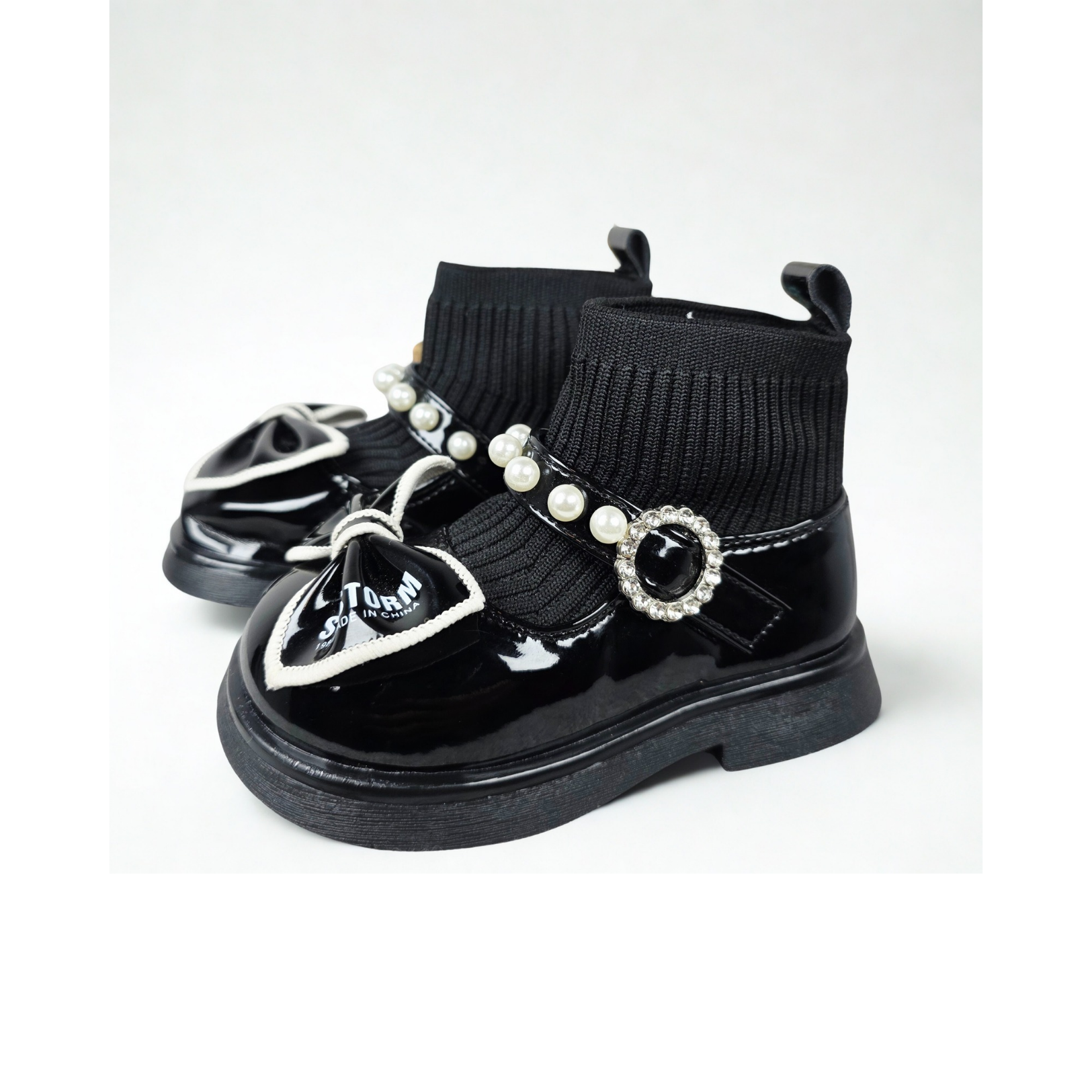 Cute little papillona boots