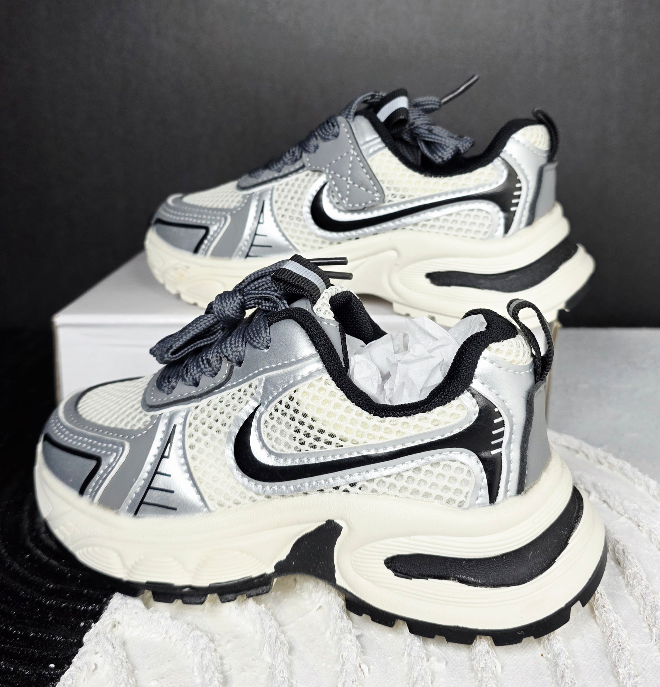 Sneaker  - 26-27-28-32